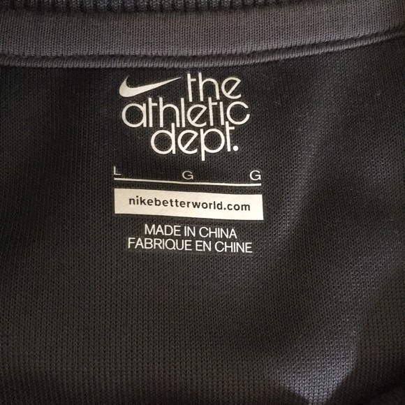 Nike jacket - Picture 2 of 2